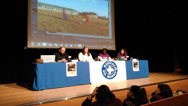 Presentación documental 'La manzana de Eva' sobre mutilación genital femenina Presentación documental 'La manzana de Eva' sobre mutilación genital femenina
