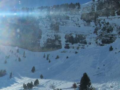 Alud en el Pirineo.