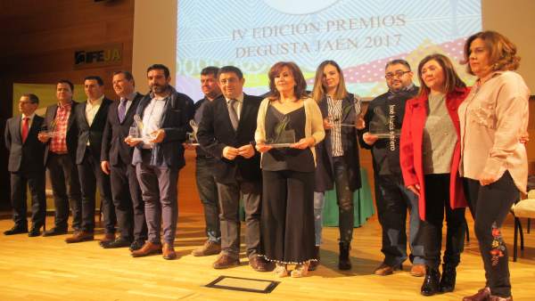 Francisco Reyes entrega los IV Premios Degusta Jaén Francisco Reyes entrega los IV Premios Degusta Jaén