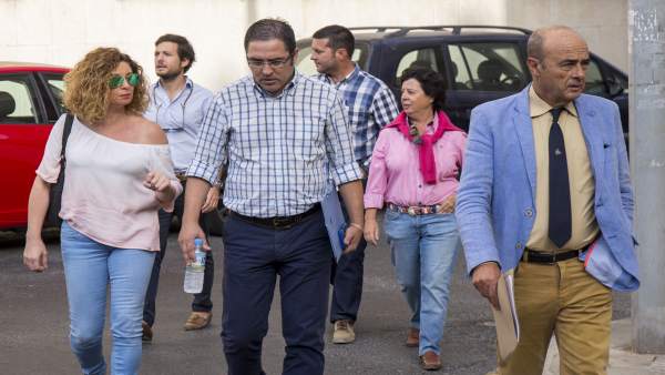 Letrados que ejercen la acusación popular en el doble crimen de Almonte (Huelva) Letrados que ejercen la acusación popular en el doble crimen de Almonte (Huelva)