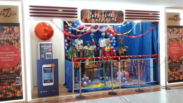 Exposición de trajes ganadores del Carnaval de Cádiz Exposición de trajes ganadores del Carnaval de Cádiz