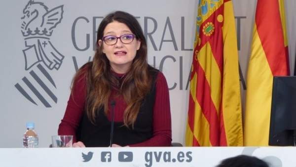Oltra en la rueda de prensa Oltra en la rueda de prensa