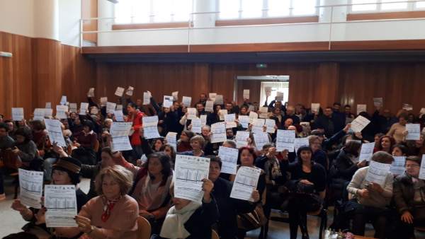 Funcionarios de justicia recogen el guante a Feijóo y enseñan sus cifras Funcionarios de justicia recogen el guante a Feijóo y enseñan sus cifras