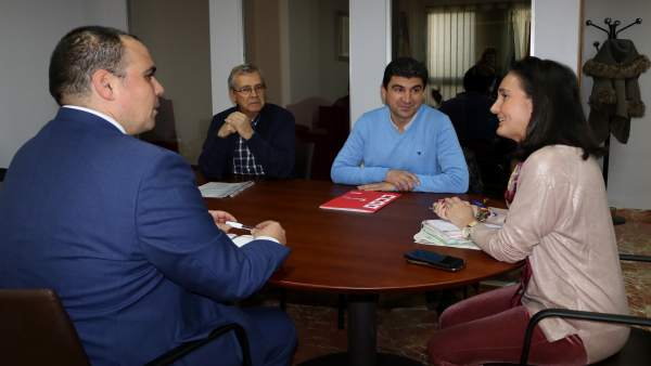 Dirigentes de CCOO se reúnen con la subdelegada del Gobierno en Huelva. Dirigentes de CCOO se reúnen con la subdelegada del Gobierno en Huelva.