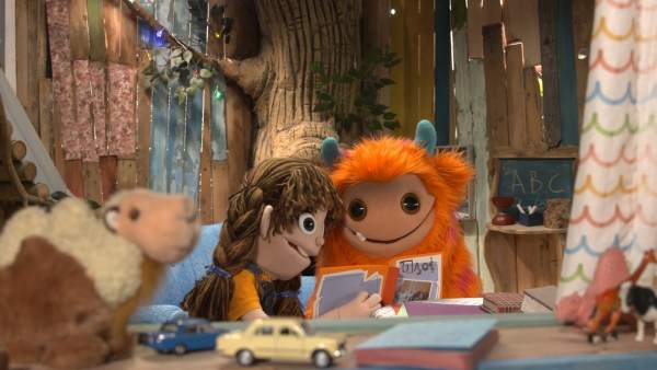 À Punt Mèdia estrena en la web 'Júlia i Gilbert', la primera producció amb titelles À Punt Mèdia estrena en la web 'Júlia i Gilbert', la primera producció amb titelles
