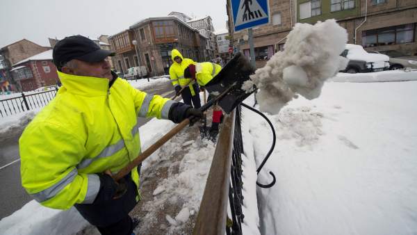 Nieve Nieve