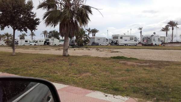 Caravanas en Roquetas de Mar (Almería) Caravanas en Roquetas de Mar (Almería)