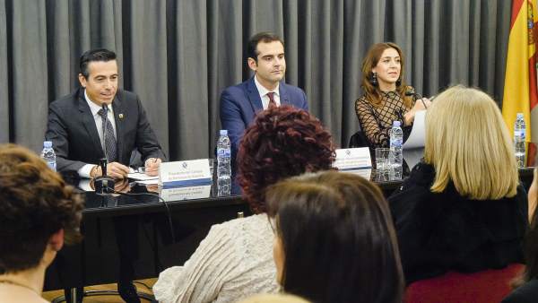 El alcalde de Almería, en el acto de la patrona de los odontólogos El alcalde de Almería, en el acto de la patrona de los odontólogos