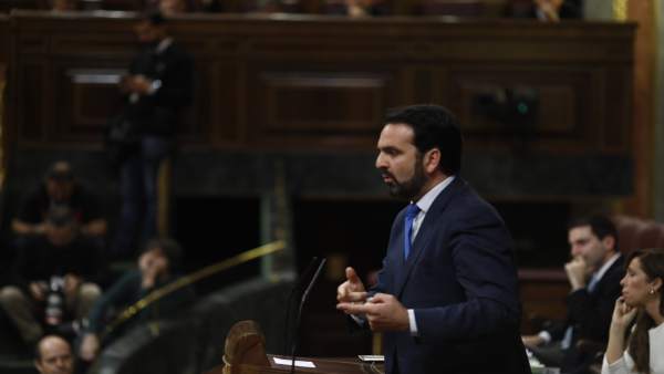 Iñigo Alli, diputado de UPN Iñigo Alli, diputado de UPN