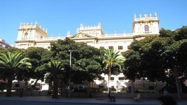 Un jutjat investiga presumptes irregularitats en contractes de la Diputació d'Alacant per a Fitur en època de Ripoll Un jutjat investiga presumptes irregularitats en contractes de la Diputació d'Alacant per a Fitur en època de Ripoll