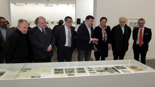 Inauguración De La Exposición Sobre La Fotografía Inauguración De La Exposición Sobre La Fotografía