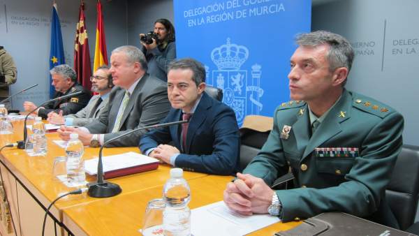 Reunión delegado del Gobierno con alcaldes y Fuerzas de Seguridad del Estado Reunión delegado del Gobierno con alcaldes y Fuerzas de Seguridad del Estado