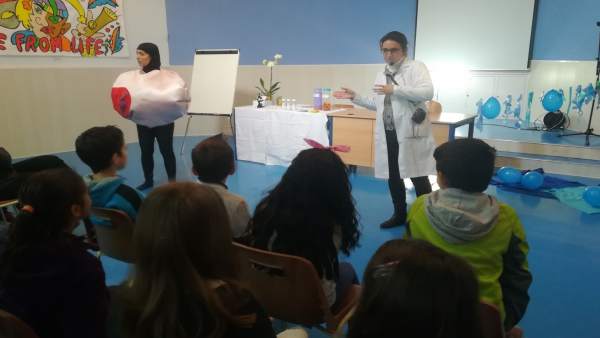 Talleres investigación biomédica científicos ciencia escolar colegios malaga Talleres investigación biomédica científicos ciencia escolar colegios malaga