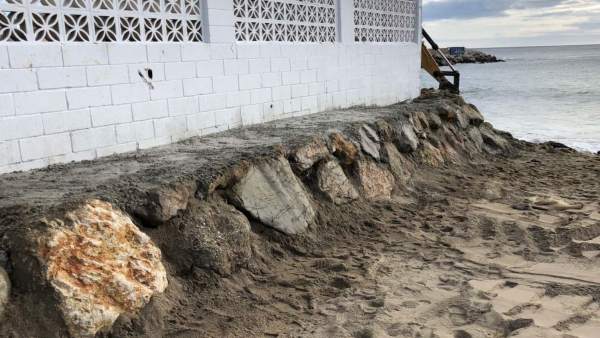 Muro puerto de fuengirola appa obras mejora junta APPA Muro puerto de fuengirola appa obras mejora junta APPA