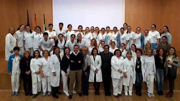 Los estudiantes de enfermería que acoge el Hospital de Valme Los estudiantes de enfermería que acoge el Hospital de Valme