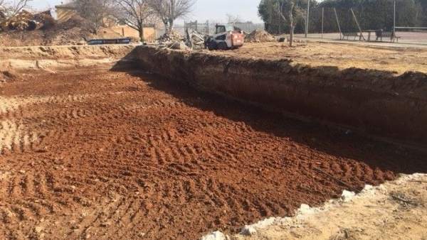Obras de la nueva piscina de Olivares Obras de la nueva piscina de Olivares