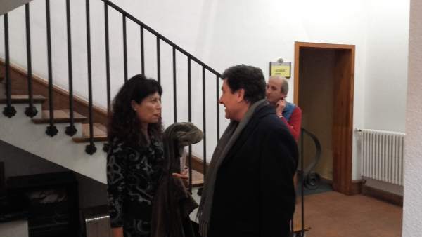Fernández Carriedo conversa con Ana Redondo Fernández Carriedo conversa con Ana Redondo
