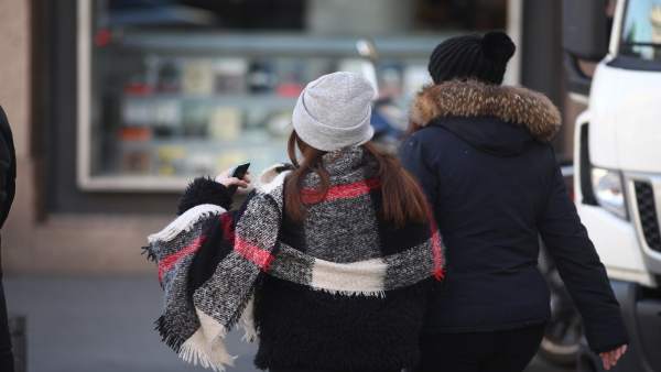 Frío, bajas temperaturas, abrigo, abrigarse Frío, bajas temperaturas, abrigo, abrigarse