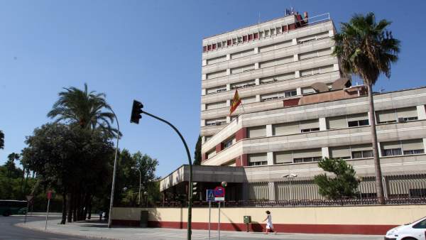 Comisaría de Policía Nacional de Blas Infante de Sevilla Comisaría de Policía Nacional de Blas Infante de Sevilla