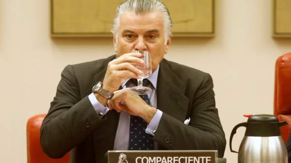 Bárcenas ratifica que Costa li va avisar de la facturació falsa dels costos electorals del PP valencià Bárcenas ratifica que Costa li va avisar de la facturació falsa dels costos electorals del PP valencià