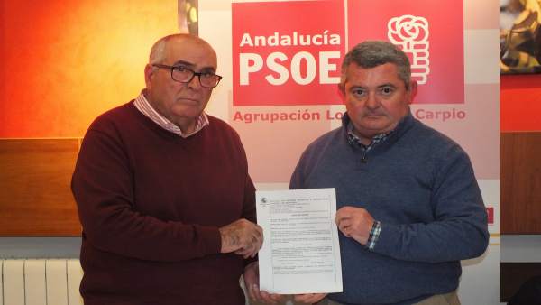Benavides y Ruiz muestran el auto judicial que afecta a Sánchez Benavides y Ruiz muestran el auto judicial que afecta a Sánchez