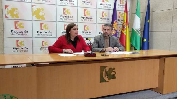 Carrillo y Sánchez, durante lal rueda de prensa Carrillo y Sánchez, durante lal rueda de prensa