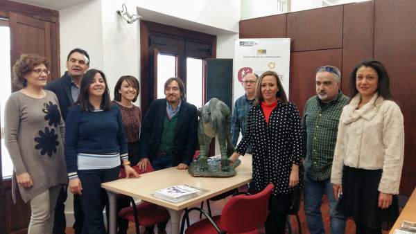 La consejera de Cultura visita la Comarca Comunidad de Teruel La consejera de Cultura visita la Comarca Comunidad de Teruel