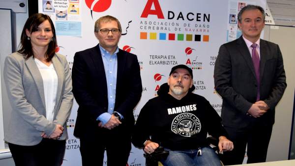 Adacen y Mutua Navarra presentan campaña para detectar y prevenir el ictus. Adacen y Mutua Navarra presentan campaña para detectar y prevenir el ictus.