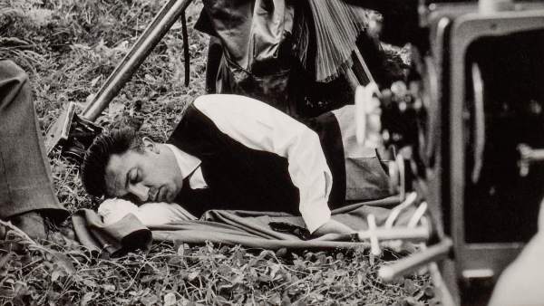 Federico Fellini durante el rodaje de 'La dolce vita', 1960 Federico Fellini durante el rodaje de 'La dolce vita', 1960