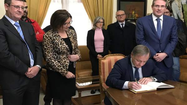 FOMENTO ENTREGA UN TRAMO DE LA N-340 A BENICARLÓ FOMENTO ENTREGA UN TRAMO DE LA N-340 A BENICARLÓ