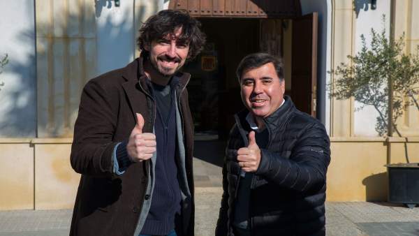 Lozano (izda.) y Ruiz, durante su encuentro Lozano (izda.) y Ruiz, durante su encuentro