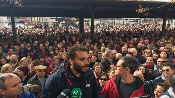 Jesús Candel, en una concentración por la situación de los médicos de Urgencias Jesús Candel, en una concentración por la situación de los médicos de Urgencias