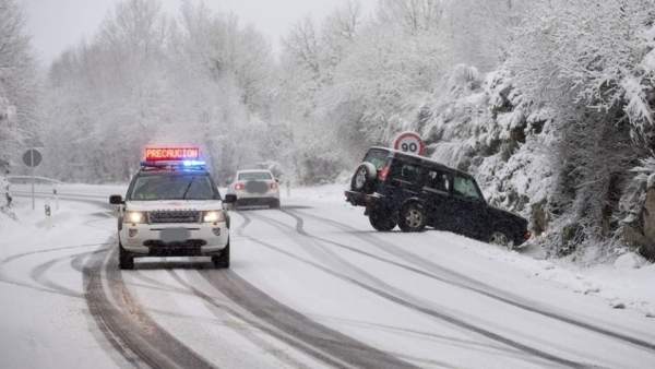 NIEVE, TEMPORAL, CADENAS, CARRETERA NEVADA NIEVE, TEMPORAL, CADENAS, CARRETERA NEVADA