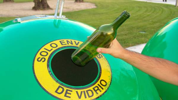 Contenedor deciclaje vidrio Contenedor deciclaje vidrio