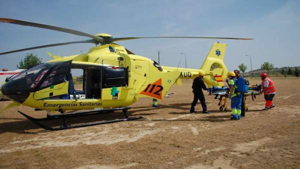 Helicóptero sanitario del 112 de Extremadura Helicóptero sanitario del 112 de Extremadura