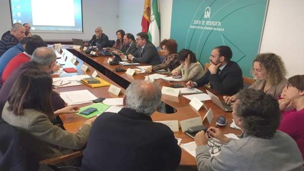 Nota De Prensa Consejería De Agricultura, Pesca Y Desarrollo Rural (Mesa Frutos Nota De Prensa Consejería De Agricultura, Pesca Y Desarrollo Rural (Mesa Frutos
