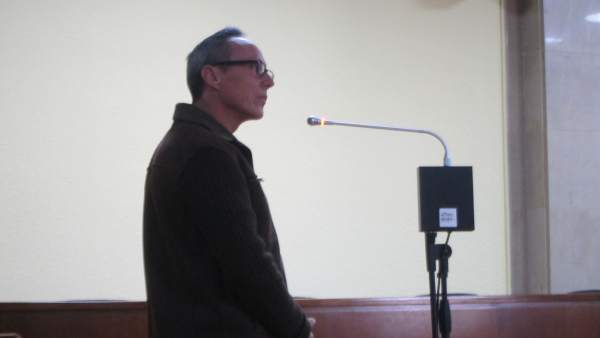 El acusado durante el juicio El acusado durante el juicio