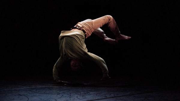 El Festival 10 Sentidos convoca su Certamen Coreográfico e invita a creadores El Festival 10 Sentidos convoca su Certamen Coreográfico e invita a creadores