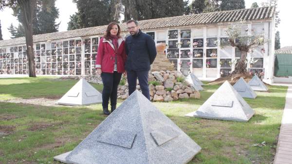 María del Mar Téllez y José Antonio Romero María del Mar Téllez y José Antonio Romero