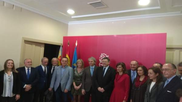 La Generalitat reobri la seua oficina a Madrid per a "intensificar la presència valenciana en els centres de decisió" La Generalitat reobri la seua oficina a Madrid per a "intensificar la presència valenciana en els centres de decisió"