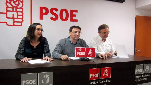 Los socialistas Inés Sánchez, Fernando Pablos y Fidel Francés en Salamanca Los socialistas Inés Sánchez, Fernando Pablos y Fidel Francés en Salamanca