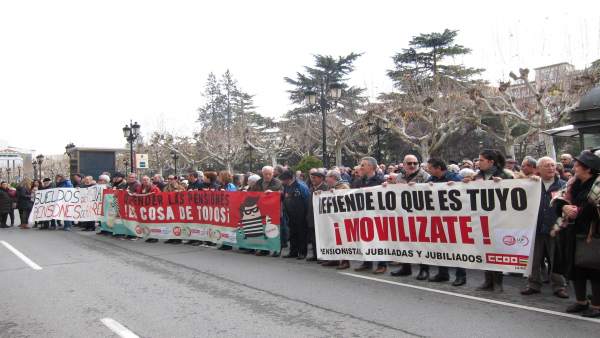 Concentración pensiones dignas en Logroño Concentración pensiones dignas en Logroño