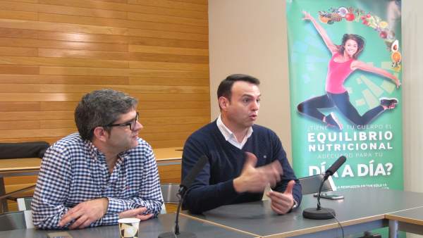 Peiró, junto a Urraca, en la rueda de prensa Peiró, junto a Urraca, en la rueda de prensa