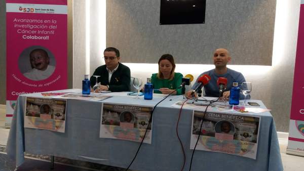 Presentación de la cena solidaria. Presentación de la cena solidaria.