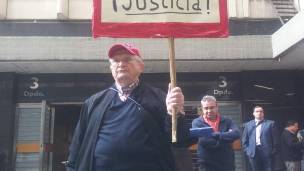 Afectado por la talidomida Afectado por la talidomida