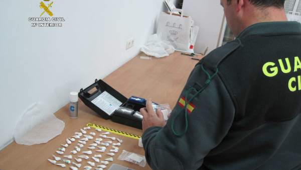 Remitiendo Np Opc Huelva 'La Guardia Civil Desarticula Un Punto De Venta De Drog Remitiendo Np Opc Huelva 'La Guardia Civil Desarticula Un Punto De Venta De Drog