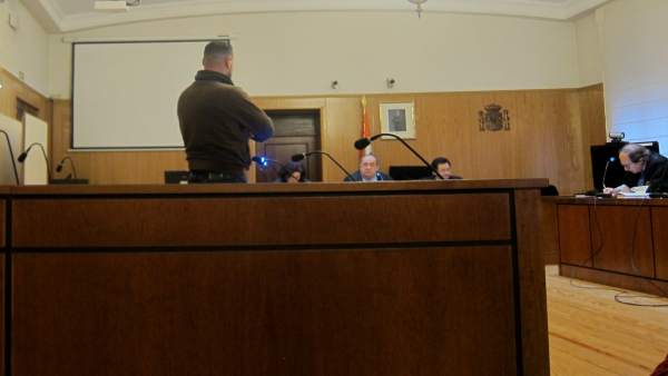 El condenado, durante el juicio en la Audiencia Provincial. El condenado, durante el juicio en la Audiencia Provincial.