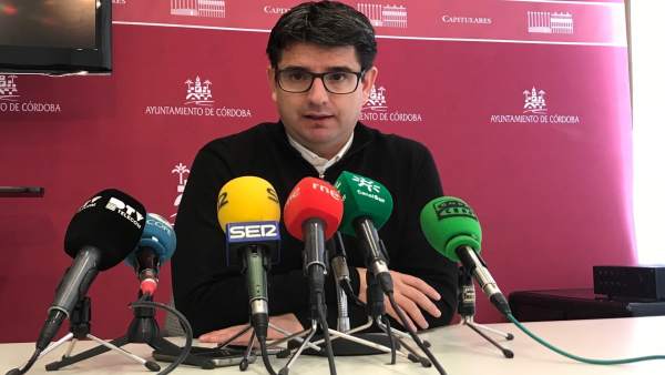 Pedro García en la rueda de prensa Pedro García en la rueda de prensa
