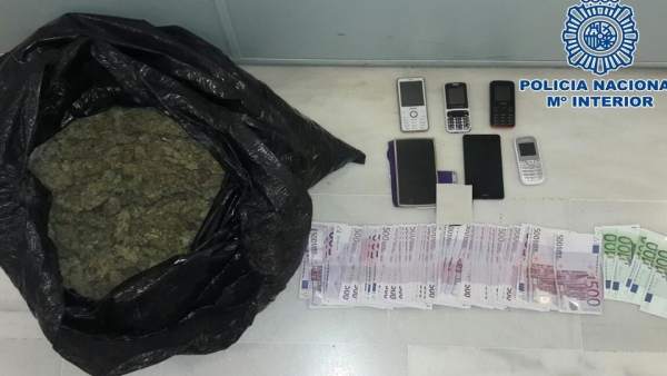 Marihuana y dinero intervenidos en la zona norte Marihuana y dinero intervenidos en la zona norte