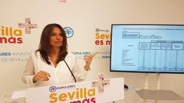 La concejal del PP del Ayuntamiento de Sevilla Evelia Rincón La concejal del PP del Ayuntamiento de Sevilla Evelia Rincón